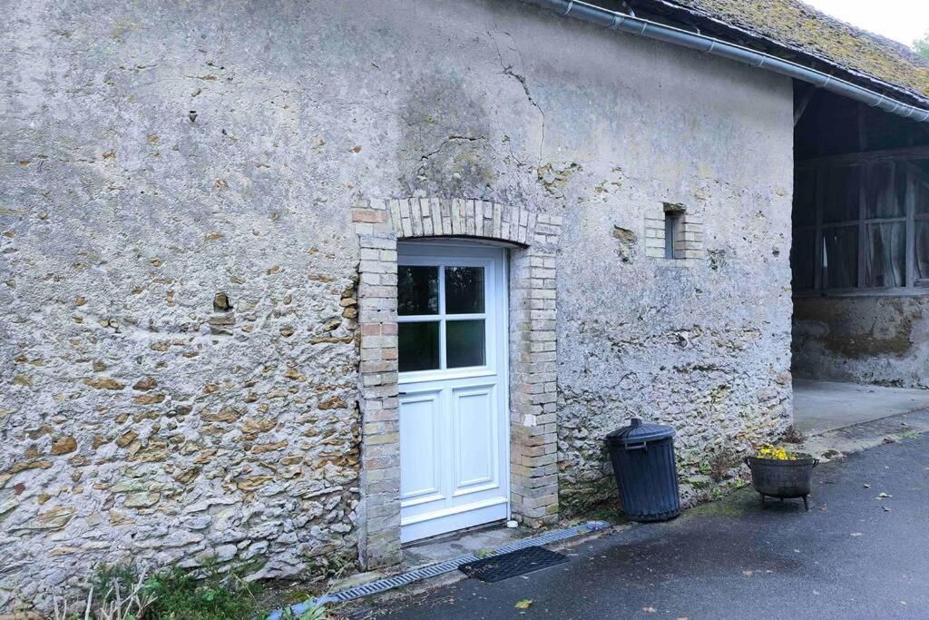Studio Rêves de gamins proche du pôle Européen et circuit des 24h, Champagné Esterno foto