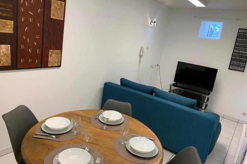 Studio Rêves de gamins proche du pôle Européen et circuit des 24h, Champagné Esterno foto
